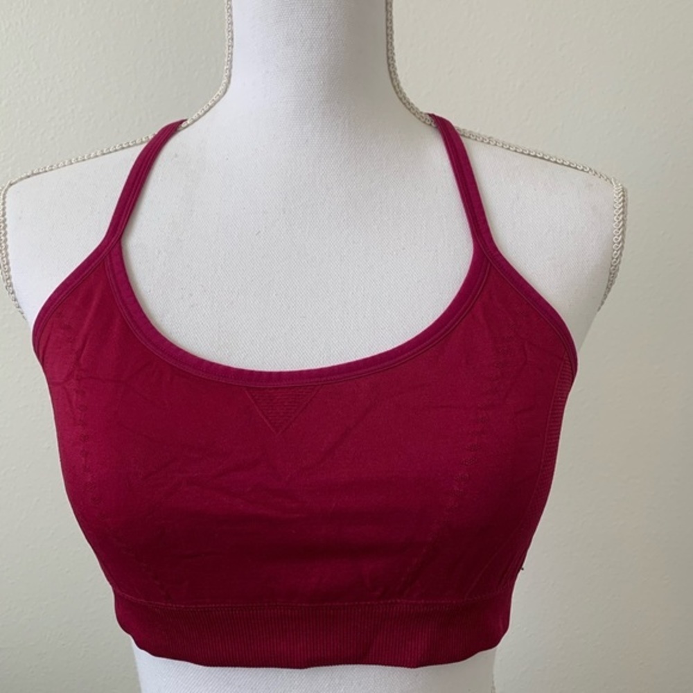 Sports bra